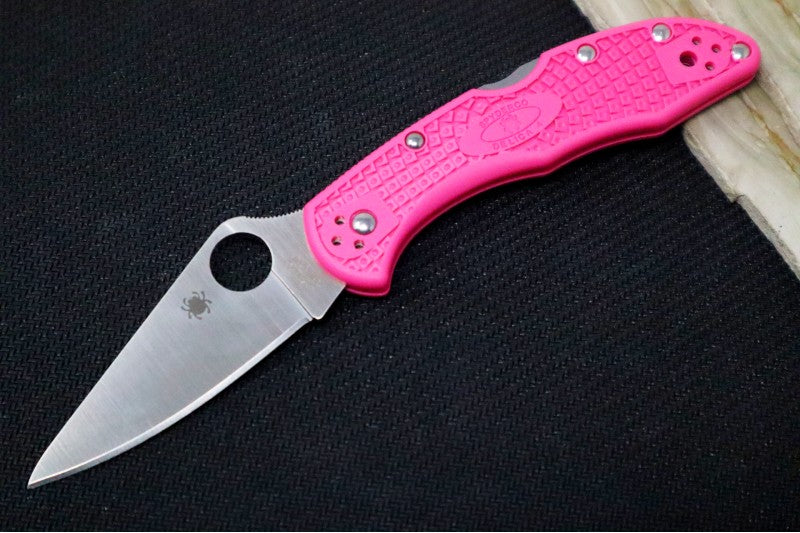 Spyderco Delica - Flat Ground Pink Handle / Satin Blade - C11FPPNS30V
