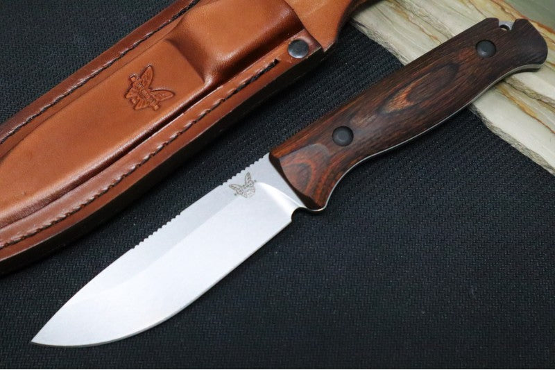 Benchmade 15002 Saddle Mountain Skinner - CPM S30V Satin Blade / Stabilized Wood Handle