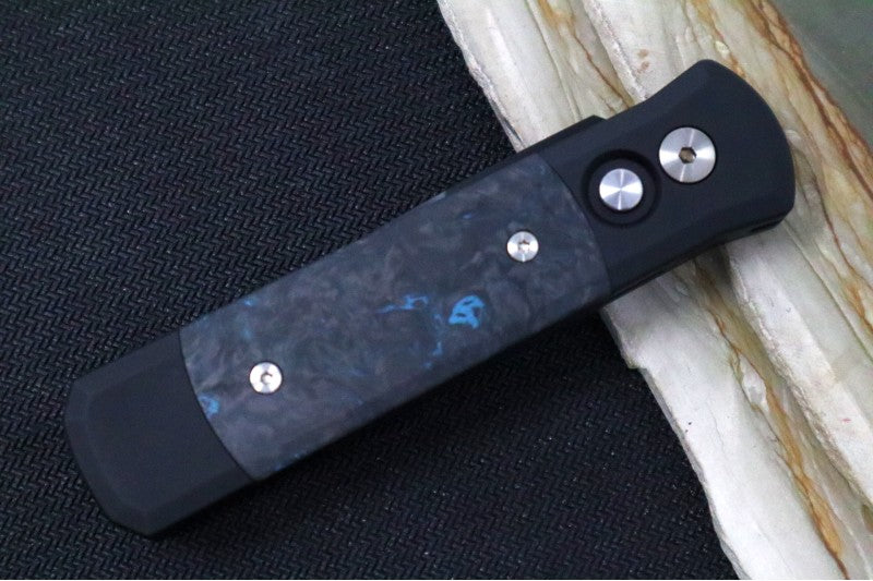 Pro Tech Godson Auto - Black Anodized Aluminum Handle w/ "Dark Matter" Blue Carbon Fiber Inlay / Black DLC Blade 7FC31