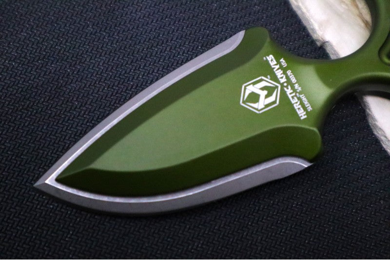 Heretic Knives Sleight Fixed Blade - Dagger Blade / CPM-20CV Steel / Battleworn Finish / Green Aluminum Handle H050-5A-GRN