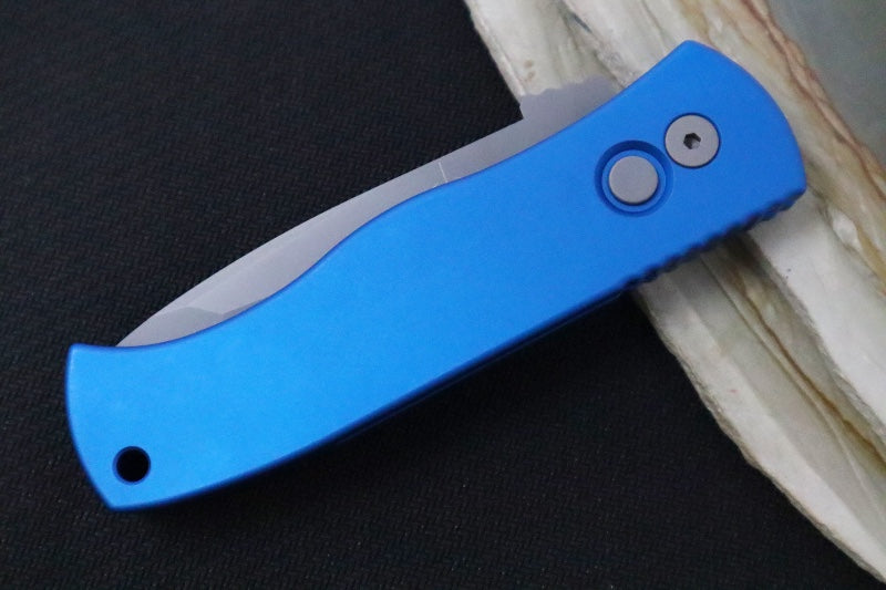 Pro Tech Emerson Auto - Blue Anodized Aluminum Handle / Blasted Finished Tanto Blade / CPM-154CM Steel E7T01-BLUE