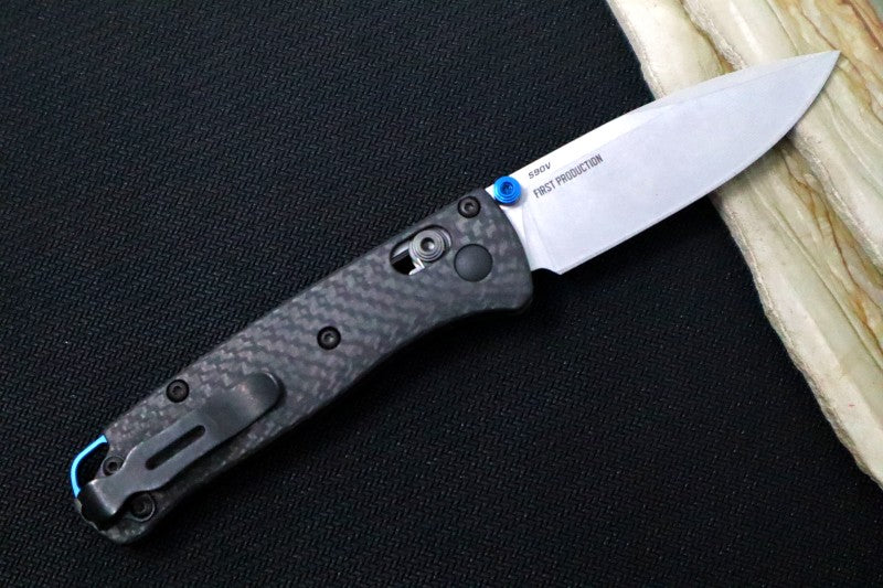 Benchmade 533-3 Mini Bugout - Carbon Fiber Handle / CPM-S90V Steel / Satin Drop Point Blade