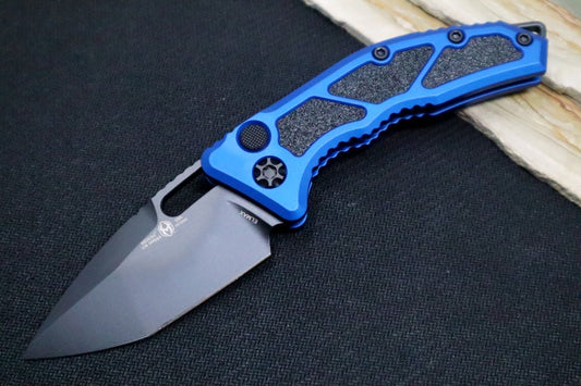 Heretic Knives Medusa Auto - Tanto DLC Blade / Blue Anodized Aluminum Handle with Grip Inlays