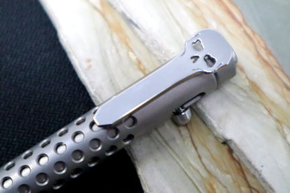 Chaves Ultramar Bolt Action Pen - Dotted Stonewashed Titanium Handle / Skull Clip