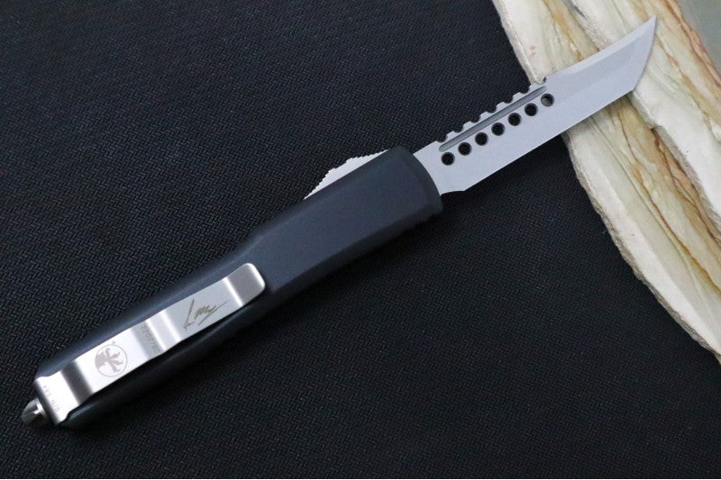 Microtech Ultratech Signature Series OTF - Hellhound Blade / Stonewash Finish / Black Anodized Aluminum Handle 119-10S