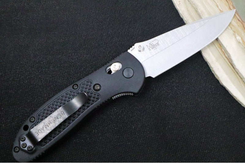 Benchmade 551-S30V Griptilian - Satin Blade / Black Handle