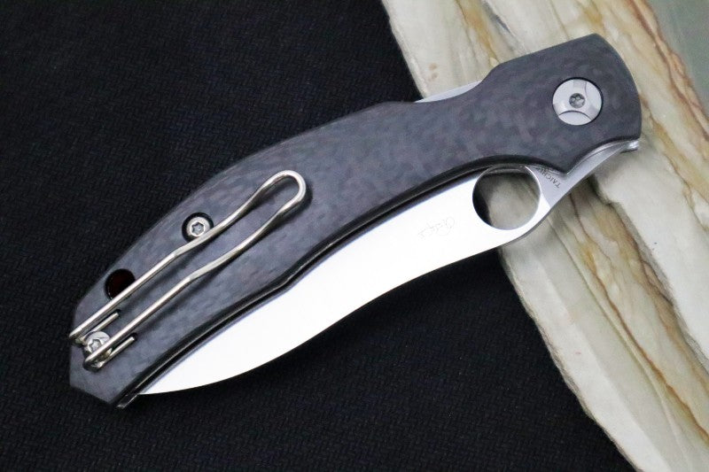 Spyderco Kapara - Black Carbon Fiber Handle / CPM-S30V Steel / Sheepsfoot Blade C241CFP - Northwest Knives