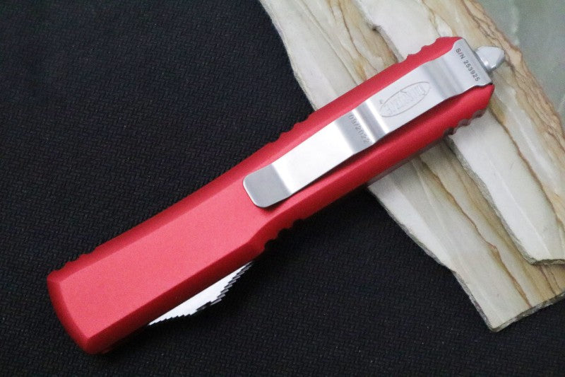 Microtech Ultratech OTF - Tanto Style / Stonewash Blade / Red Anodized Aluminum 123-10RD