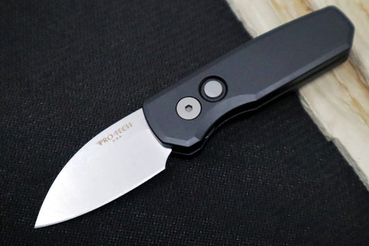 Pro Tech Runt Auto - Black Aluminum Handle / Stonewashed Wharncliffe Blade / Magnacut Steel R5301