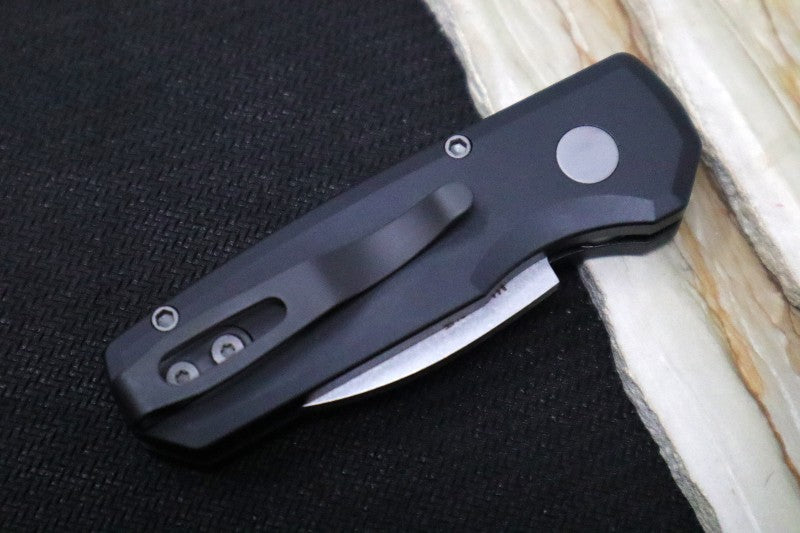 Pro Tech Runt Auto - Black Aluminum Handle / Stonewashed Wharncliffe Blade / Magnacut Steel R5301