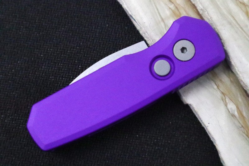 Pro Tech Runt Auto - Purple Aluminum Handle / Stonewashed Wharncliffe Blade / Magnacut Steel R5301-Purple