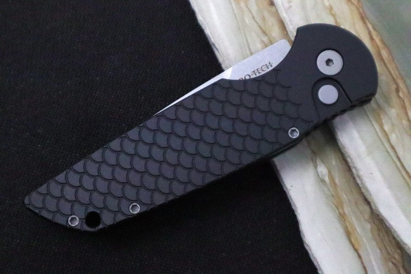 Pro Tech Tactical Response 3 Auto - Black Handle / Fish Scales / Stonewash Blade TR-3X1SW