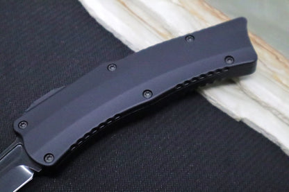 Heretic Knives Iconoclast ROC OTF - Black Anodized Aluminum Handle / Black DLC Finished Blade / Hand Ground Hawkbill / Black Dunes Fat Carbon Fiber Button