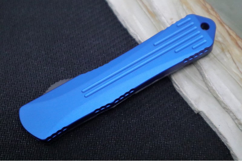 Heretic Knives Manticore S OTF - Blue Camo CF Back Cover / Recurve Blade / DLC Finish H025-6A-BLU/CF