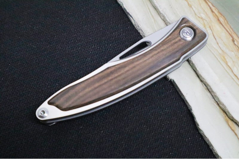 Chris Reeve Knives Mnandi Gentleman's Knife - Macassar Wood Inlay (A1)