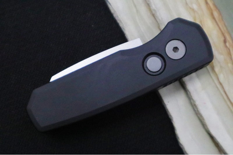Pro Tech Runt Auto - Black Aluminum Handle / Stonewashed Reverse Tanto Blade / Magnacut Steel R5401