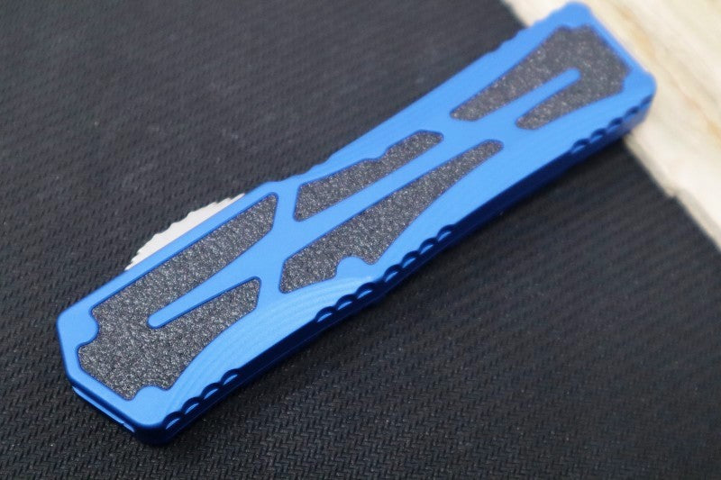 Heretic Knives Colossus OTF - Stonewash Magnacut Serrated Drop Point Blade / Blue Anodized Handle w/ Integrated Grip Tape H039-2B-BLU