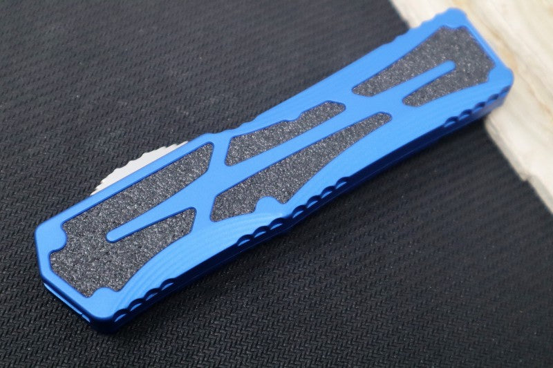 Heretic Knives Colossus OTF - Stonewash Magnacut Drop Point Blade / Blue Anodized Handle w/ Integrated Grip Tape H039-2A-BLU - Northwest Knives
