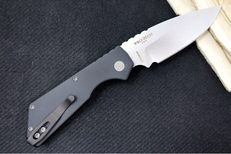 Pro Tech Strider PT+ Auto - Black Anodized Aluminum Handle / Stonewash Finish / Magnacut Steel PT201