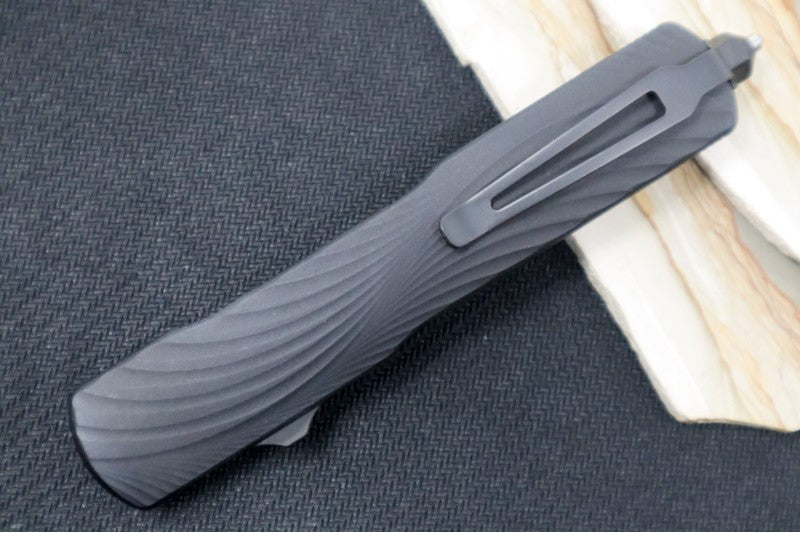 Hogue Knives Counterstrike Collector Series OTF - Black Carbon Fiber Handle / Tumbled Finished Dagger Blade 34890-LIM