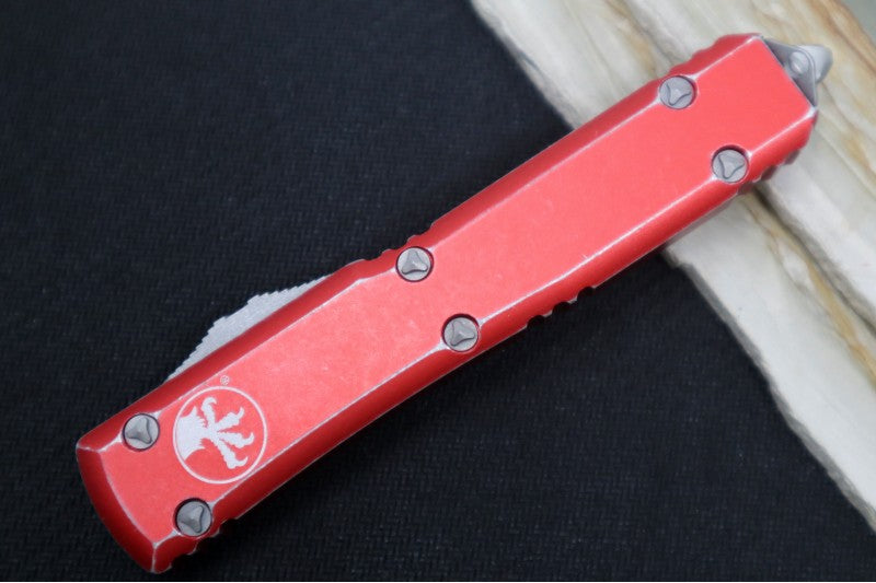 Microtech Ultratech OTF - Double Full Serrated Dagger Blade / Apocalyptic Finish / Distressed Red Aluminum Handle 122-D12DRD