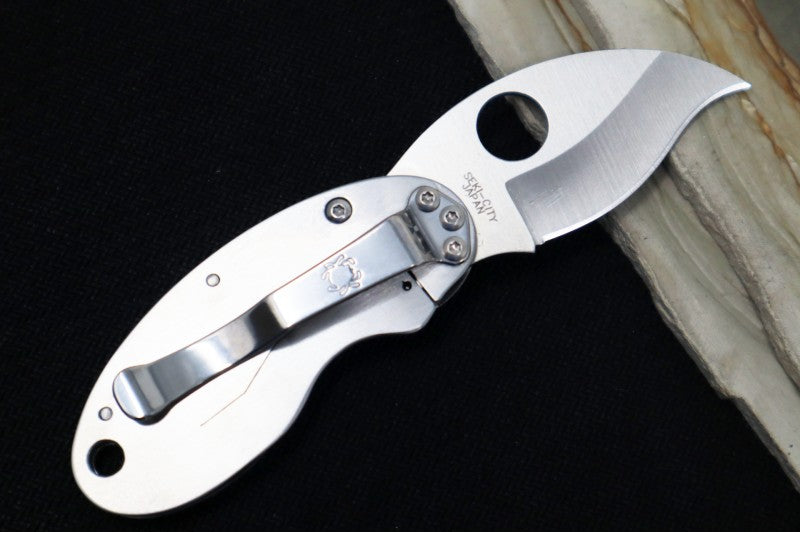 Spyderco Cricket - Stainless Steel Handle / Satin Blade / VG-10 Steel - C29P