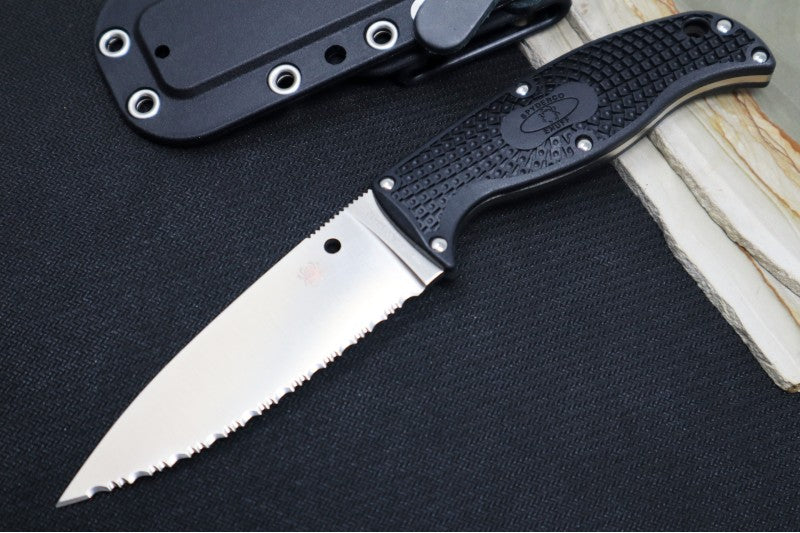 Spyderco Enuff 2 - VG-10 Steel / Drop Point Blade with Serrations / Black FRN Handle FB31SBK2