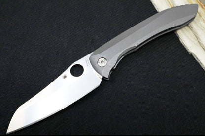 Spyderco Paysan - Titanium Handle / Sheepsfoot Blade / Satin Finish C238TIP