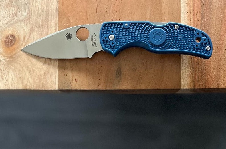 Spyderco Native 5 Lightweight - Blue FRN Handle / Satin SPY27 Blade C41PCBL5