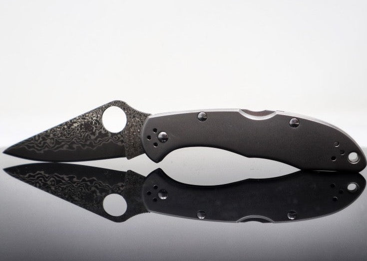 Spyderco Endura 4 - Titanium Handle / Damascus Blade - C10TIPD