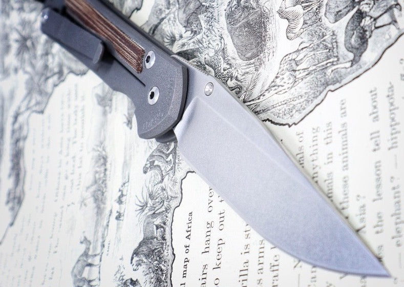 Chris Reeve Knives Small Sebenza 31 - Drop Point / Natural Canvas Micarta Inlay / Magnacut Steel